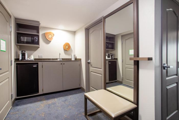 holiday inn conference center valdosta by ihg