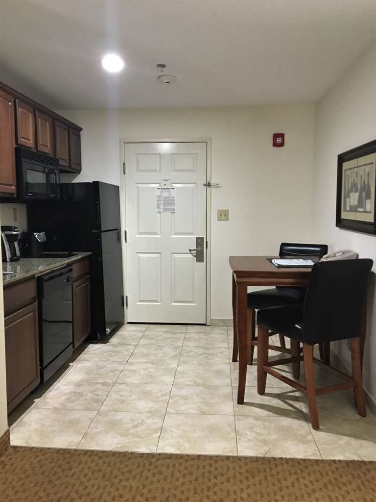 best western plus valdosta hotel and suites