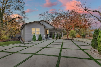 charlotte spacious home