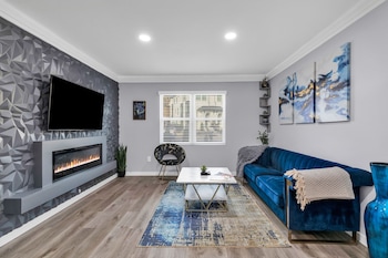 Charlotte Spacious Home,,0 star