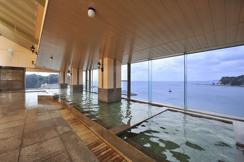 mikazuki sea park hotel awa kamogawa