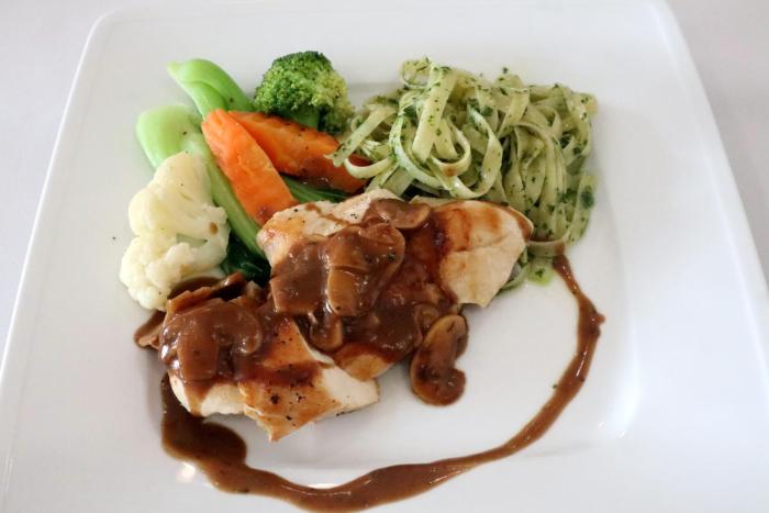 two seasons siem reap hotel