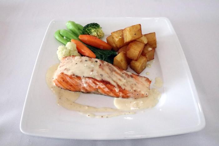 two seasons siem reap hotel