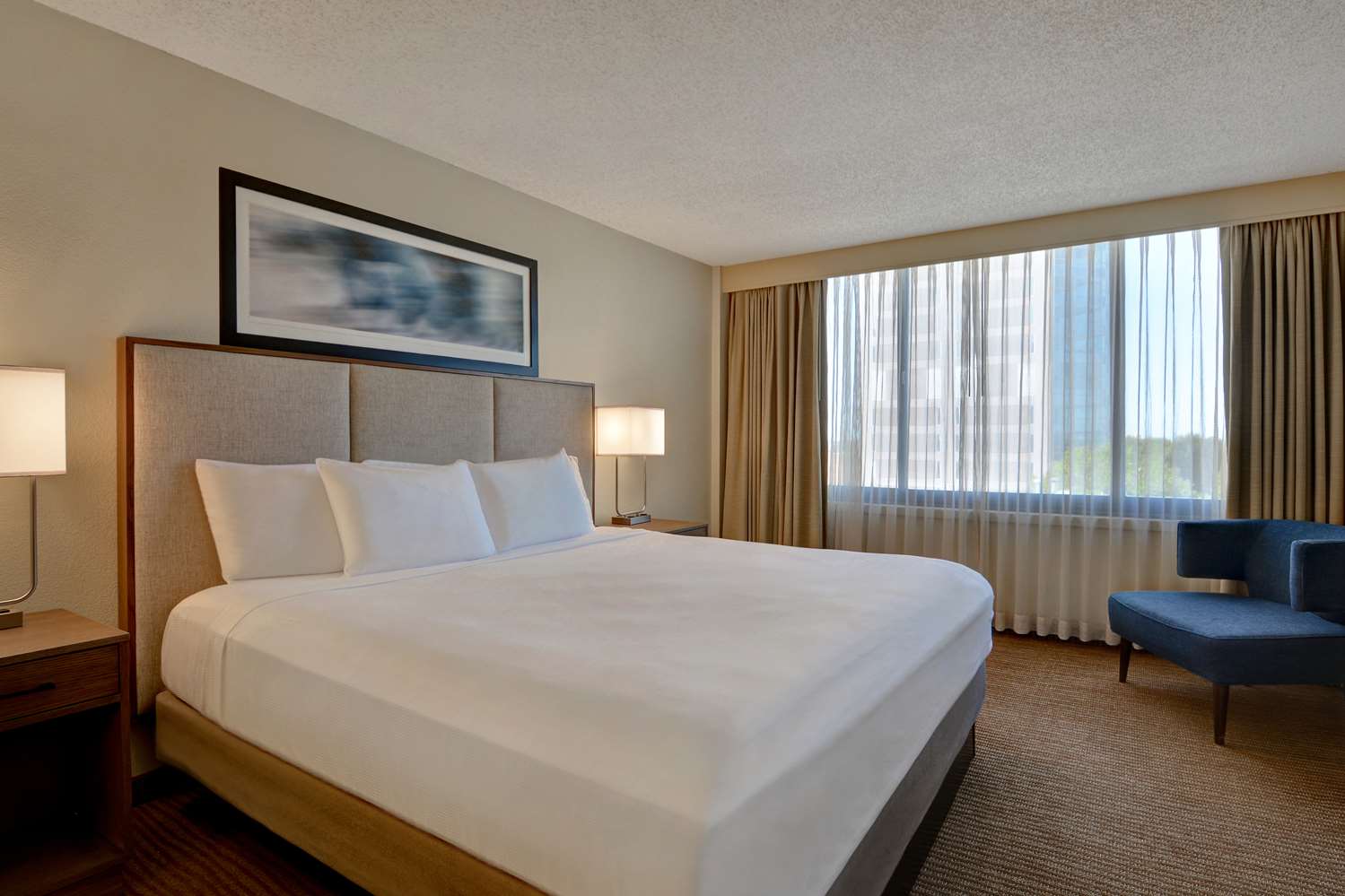 embassy suites hotel winston salem