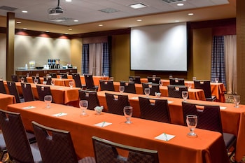 Courtyard By Marriott Columbia Missouri,Columbia>>Boone County,3 star