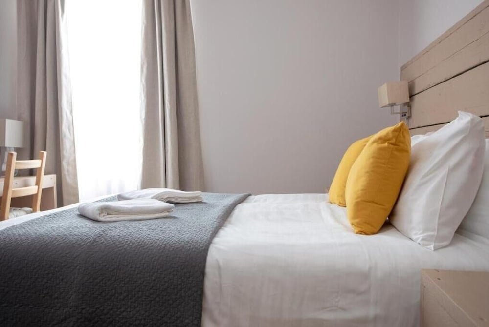 the vanguard york residence