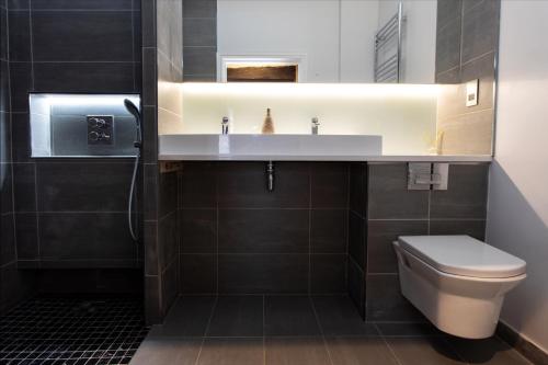 the vanguard york residence