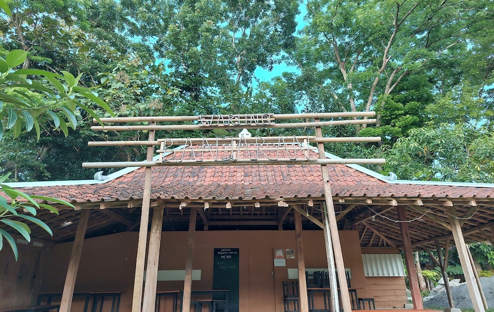 camping ground banjaran village