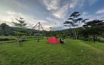 camping ground banjaran village
