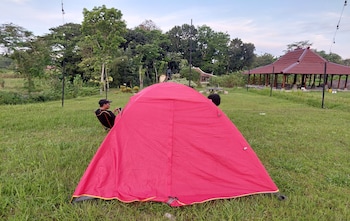 camping ground banjaran village