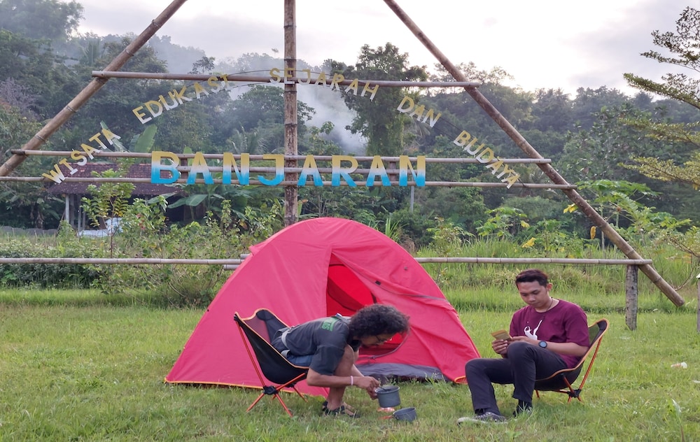camping ground banjaran village