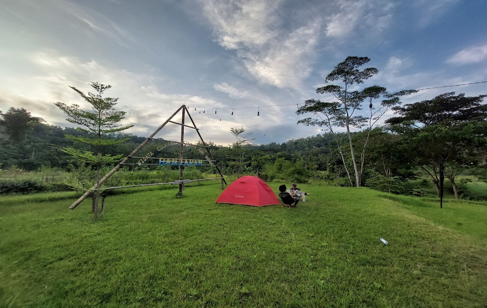 camping ground banjaran village