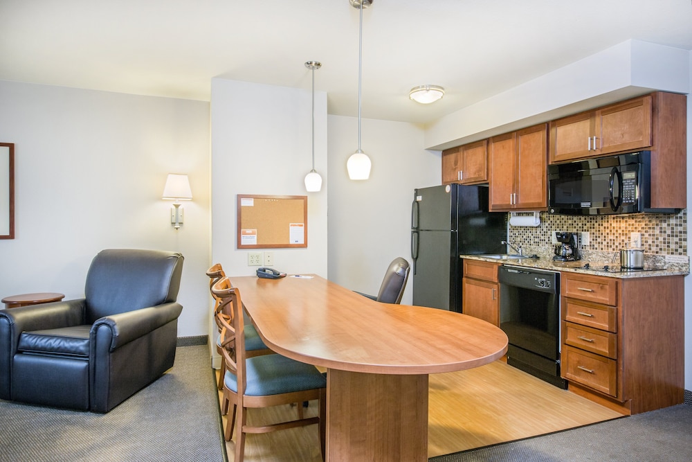 candlewood suites pittsburgh cranberry by ihg