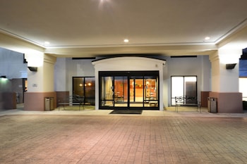 springhill suites by marriott lynchburg airport university area