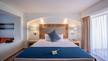 santa maria huatulco