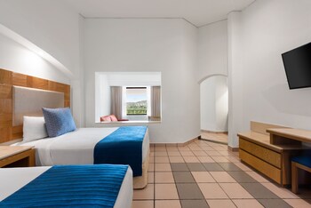 santa maria huatulco