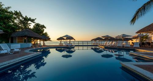 santa maria huatulco