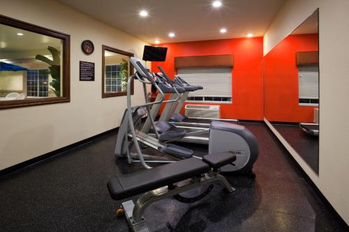 country inn and suites by radisson minot nd