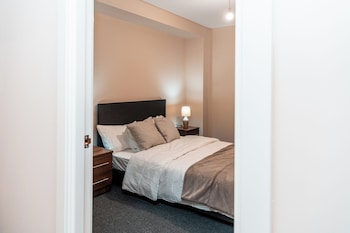 captivating 2 bed apartment in manchester