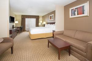 holiday inn express and suites minot by ihg