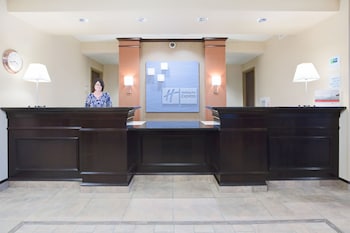 Holiday Inn Express & Suites Minot By Ihg,North Dakota>>Minot,3 star