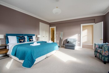 dream stays bath barton house