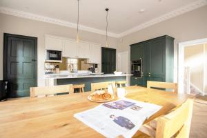 dream stays bath barton house