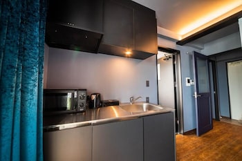 hotel brick