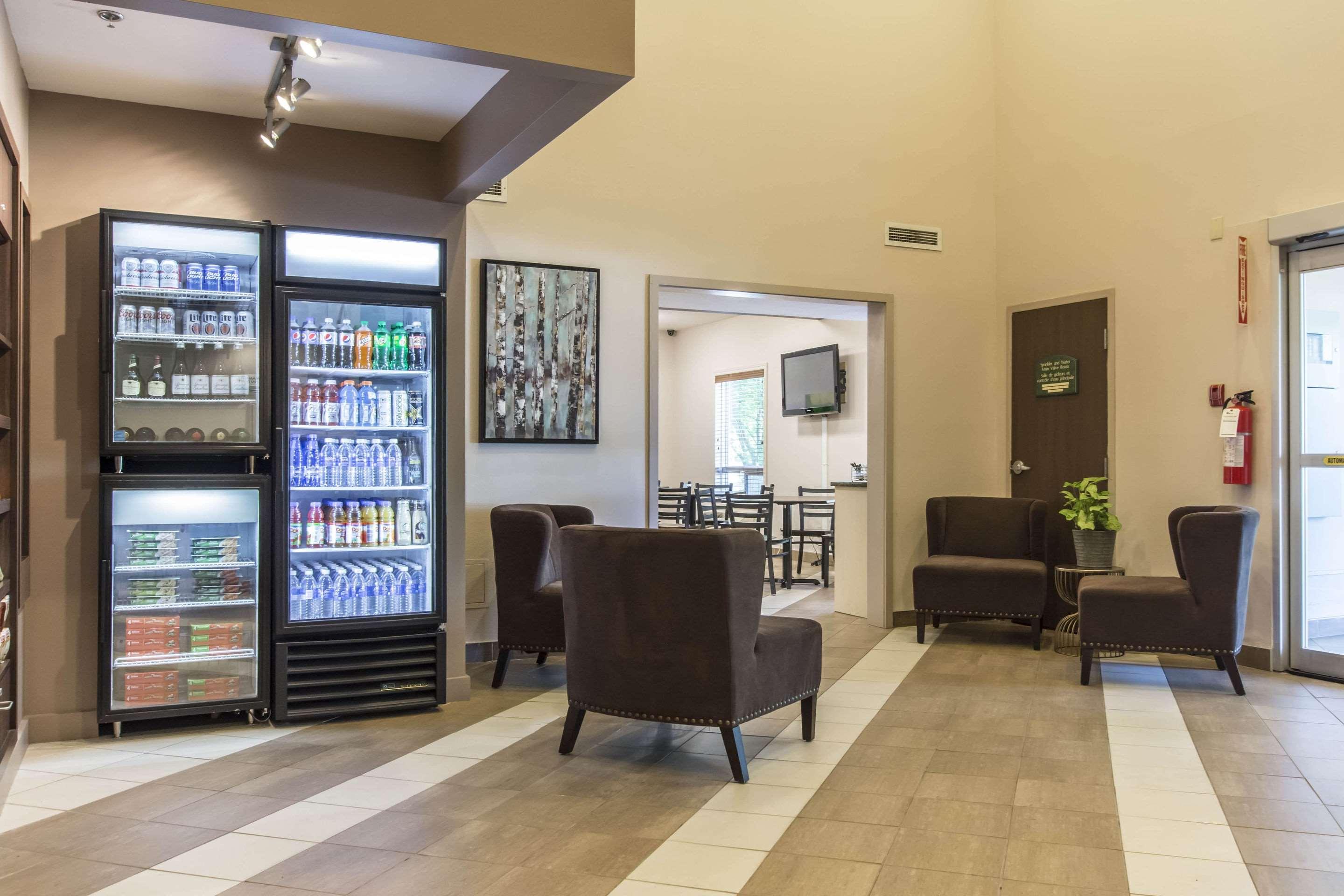 quality inn airport