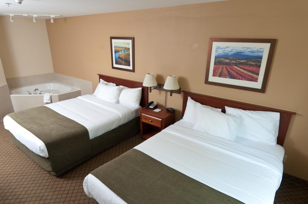 quality inn airport