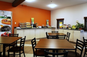 quality inn airport