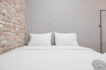 cozy stay 2br at serpong garden apartment
