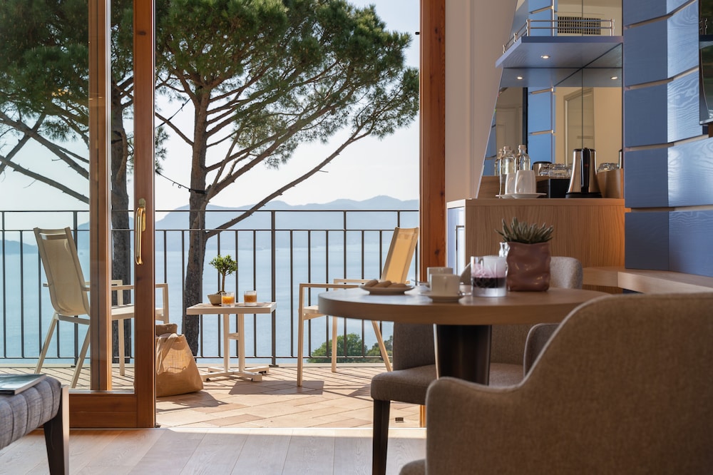 Golfo Dei Poeti Relais & Spa,Genoa>>Ameglia,5 star