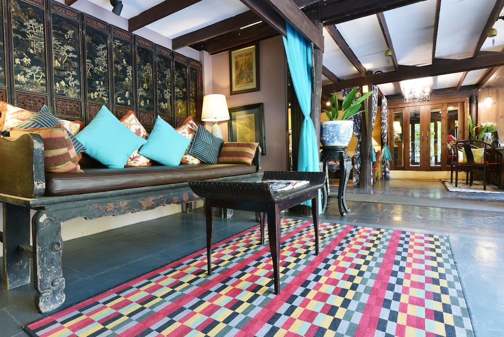 zantiis ndol villas