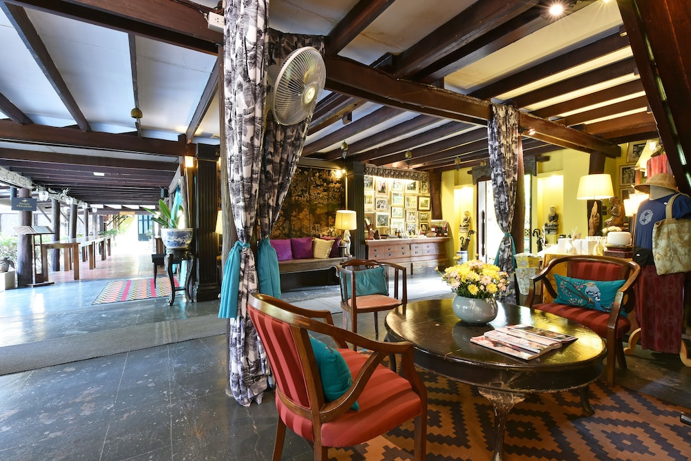 zantiis ndol villas