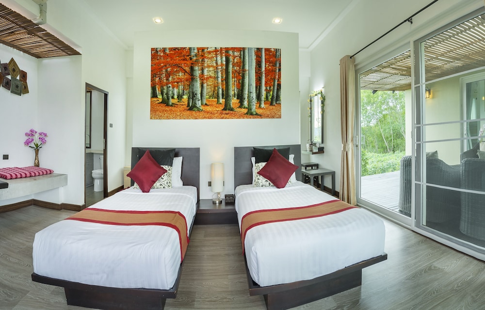 lucerne resort khao yai