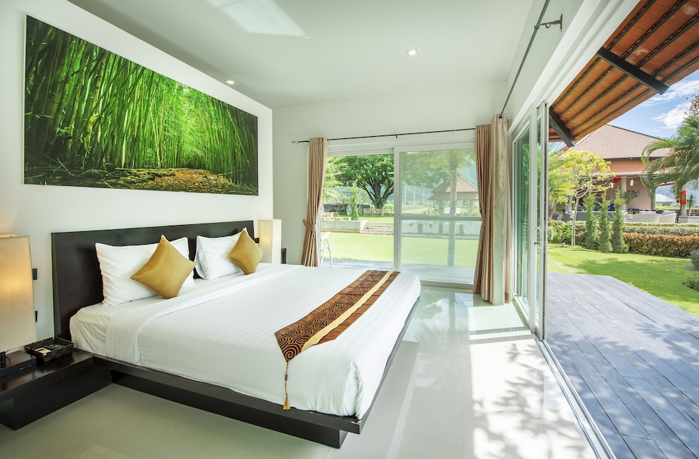 lucerne resort khao yai