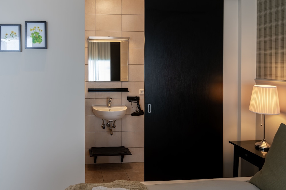 hotel snaefellsnes formally hotel rjukandi