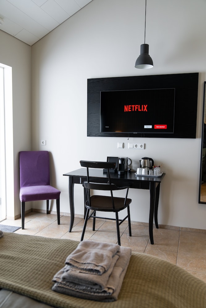 hotel snaefellsnes formally hotel rjukandi