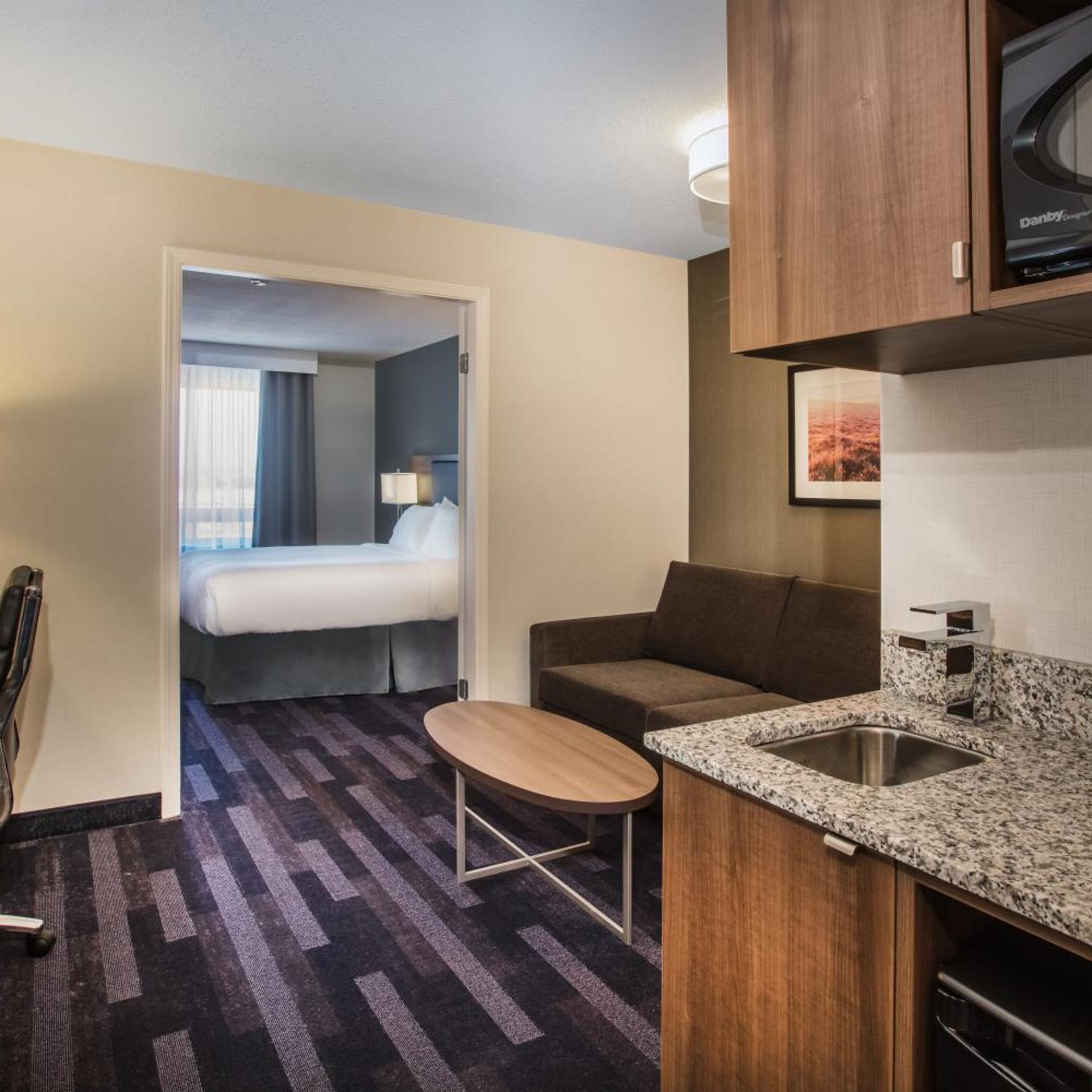 holiday inn and suites grande prairie conference center by ihg