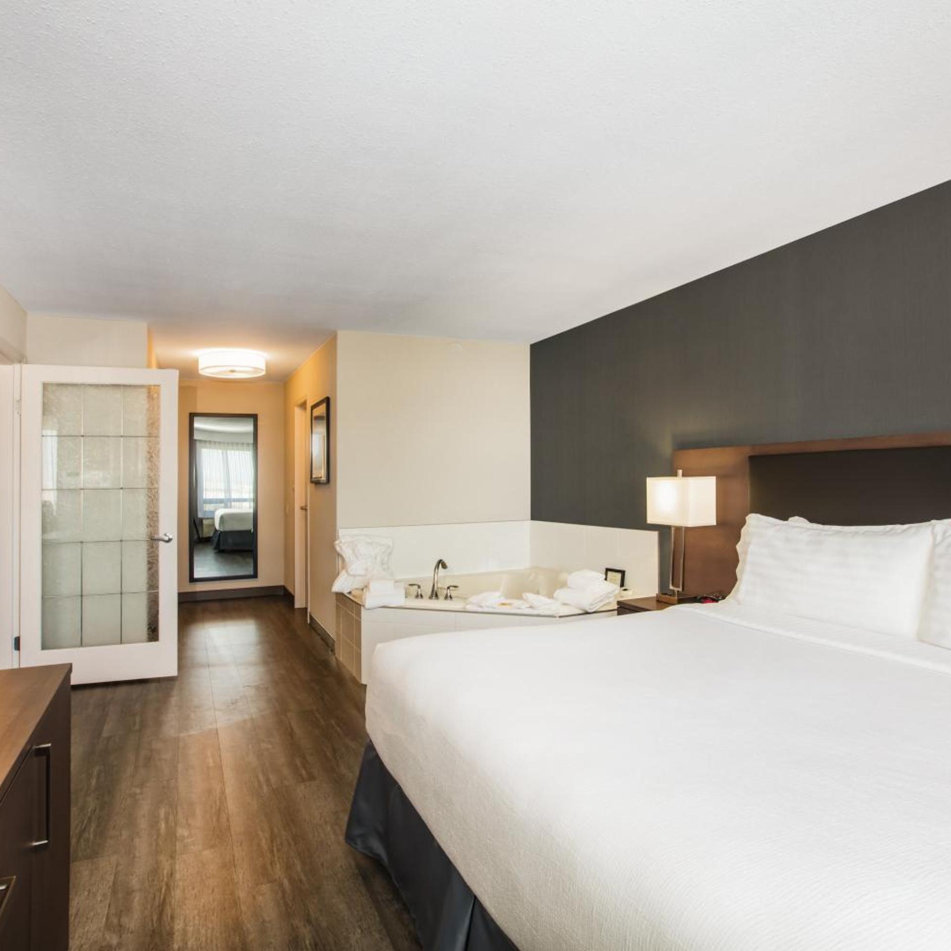 holiday inn and suites grande prairie conference center by ihg