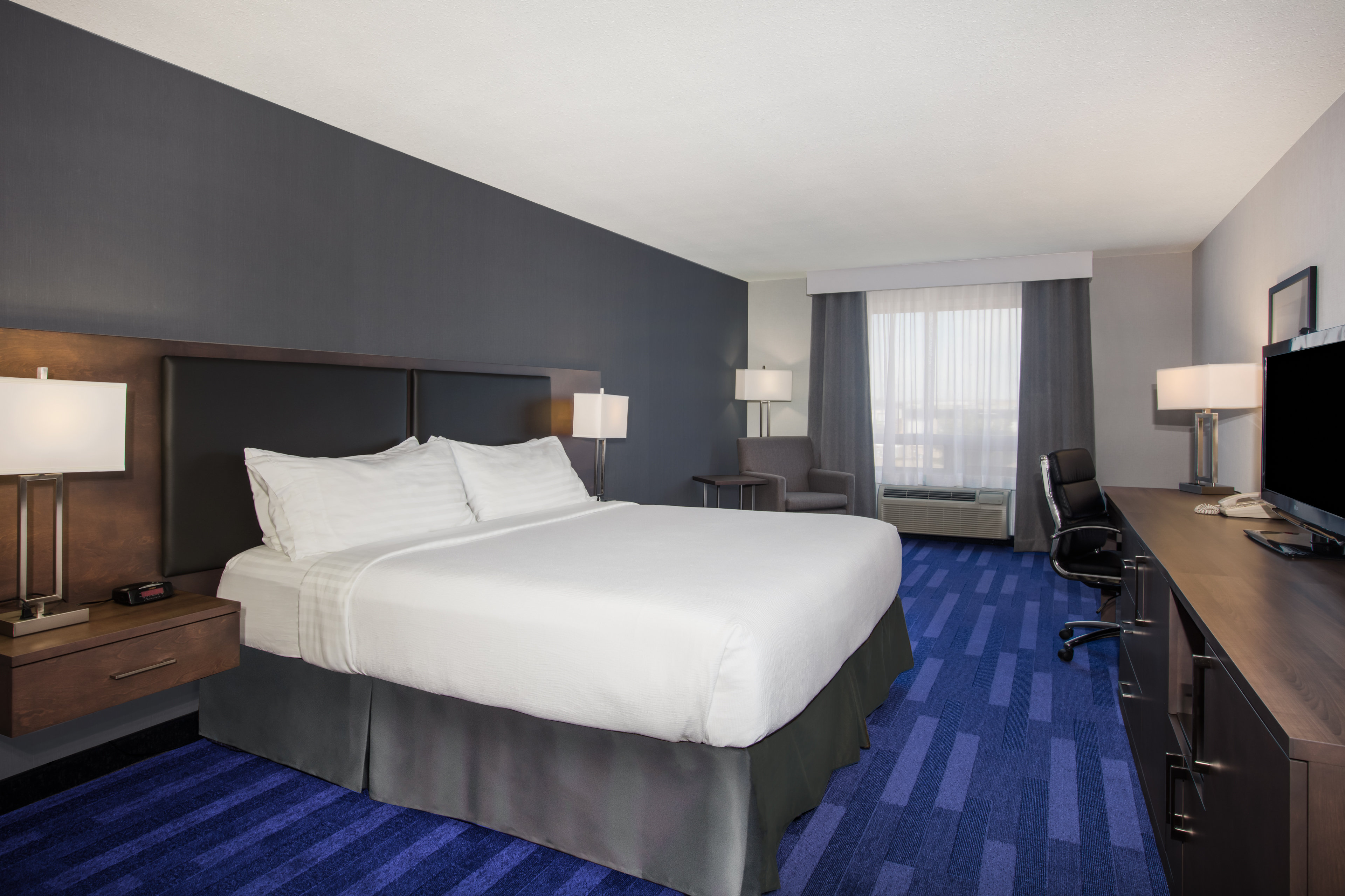 holiday inn and suites grande prairie conference center by ihg