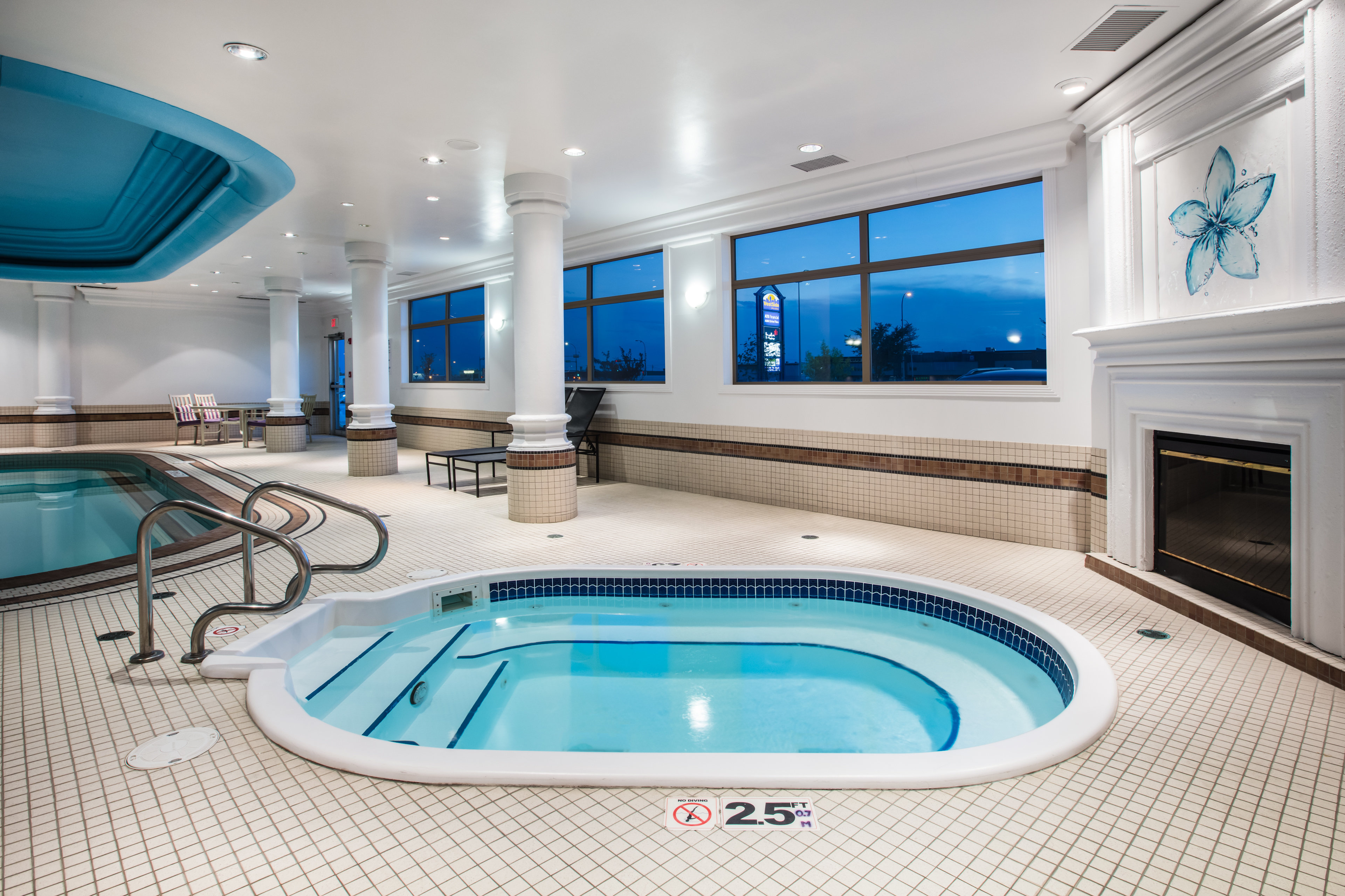 holiday inn and suites grande prairie conference center by ihg