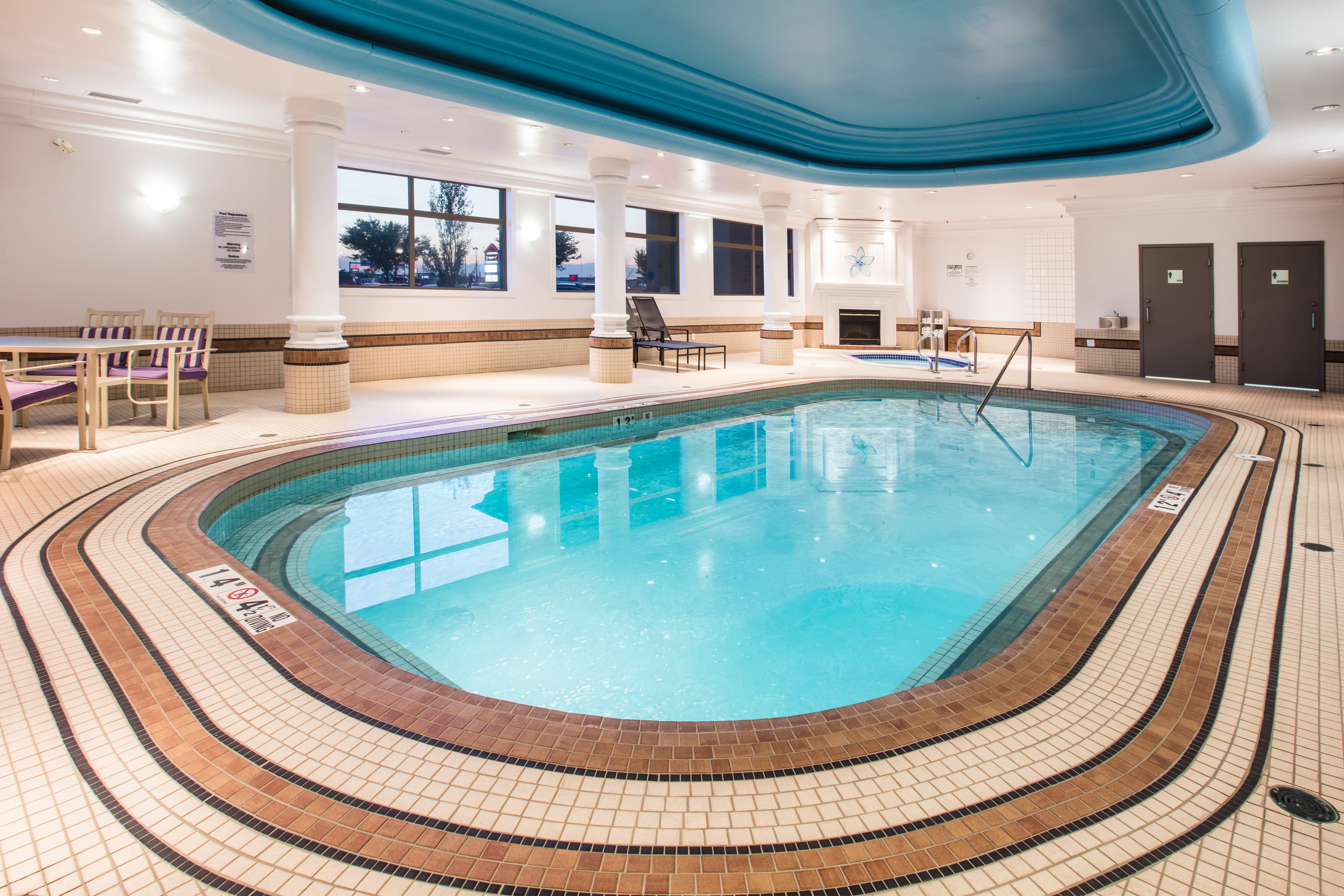 holiday inn and suites grande prairie conference center by ihg