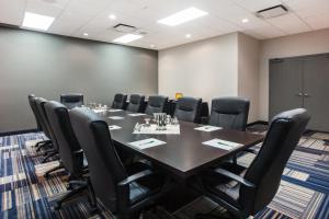 holiday inn and suites grande prairie conference center by ihg