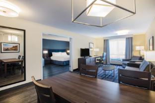 holiday inn and suites grande prairie conference center by ihg