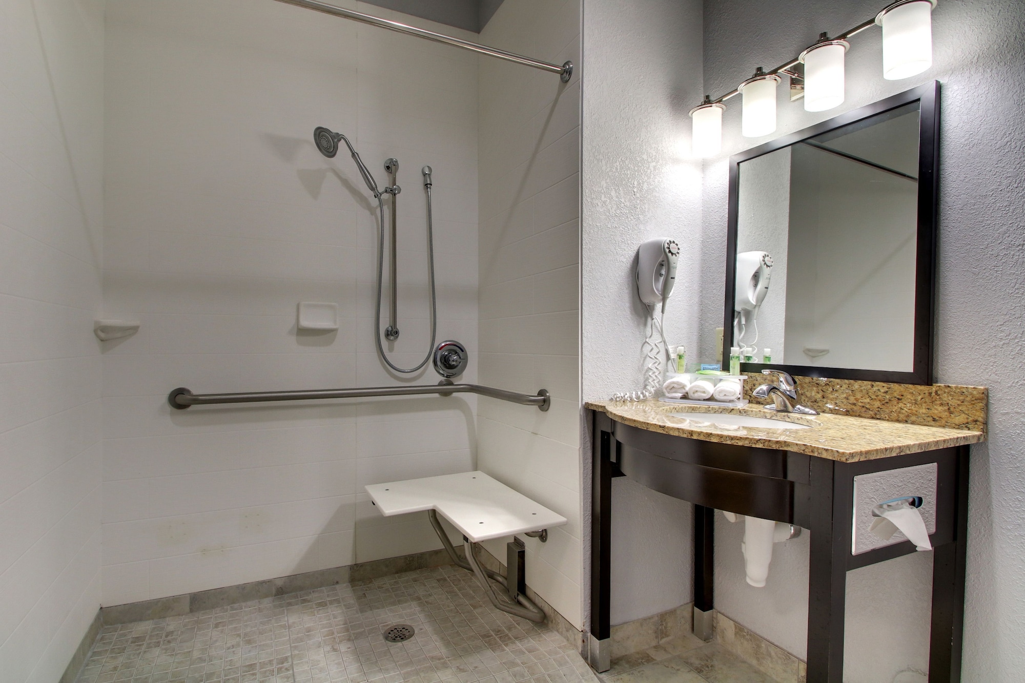 holiday inn express hotel and suites natchez south by ihg