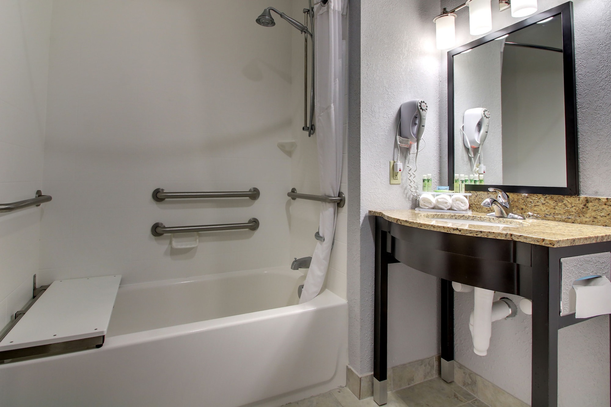 holiday inn express hotel and suites natchez south by ihg