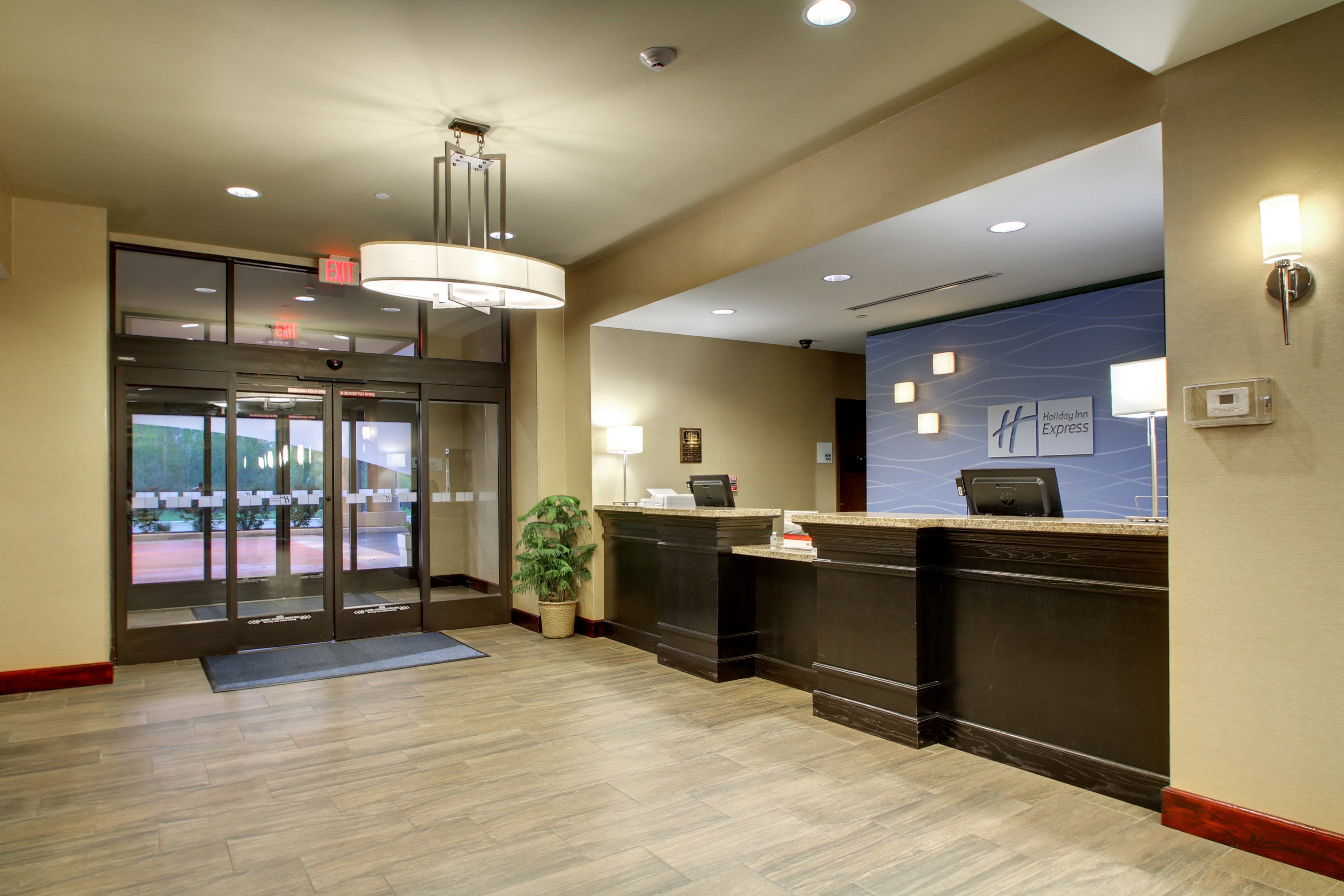 holiday inn express hotel and suites natchez south by ihg