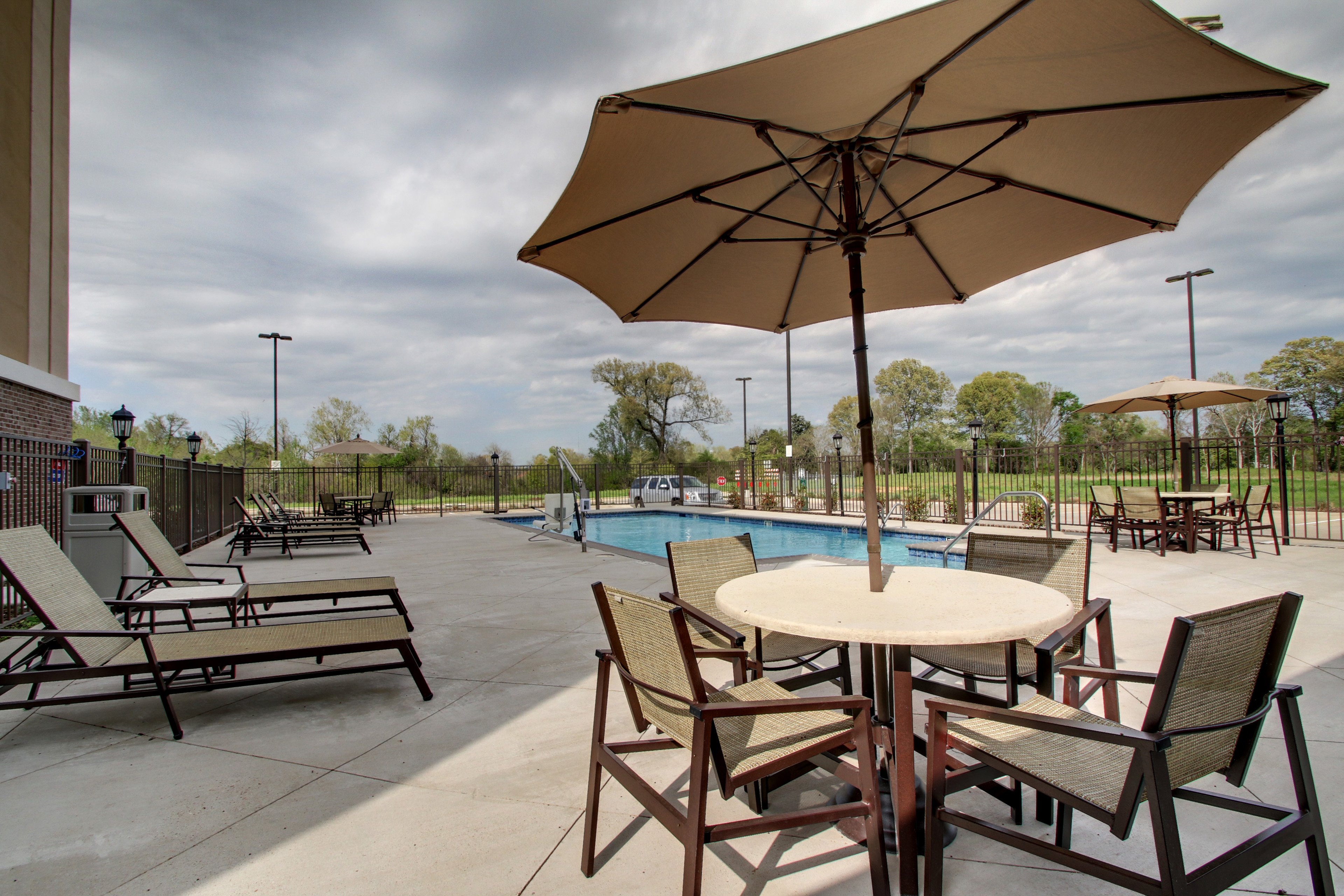 holiday inn express hotel and suites natchez south by ihg